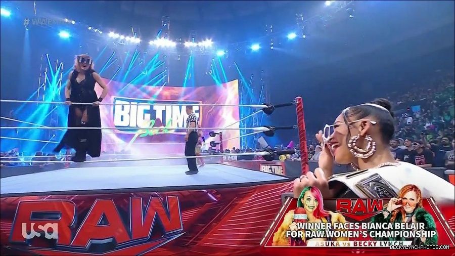 WWE_Monday_Night_Raw_2022_05_16_720p_HDTV_x264-NWCHD_mp4_007157592.jpg