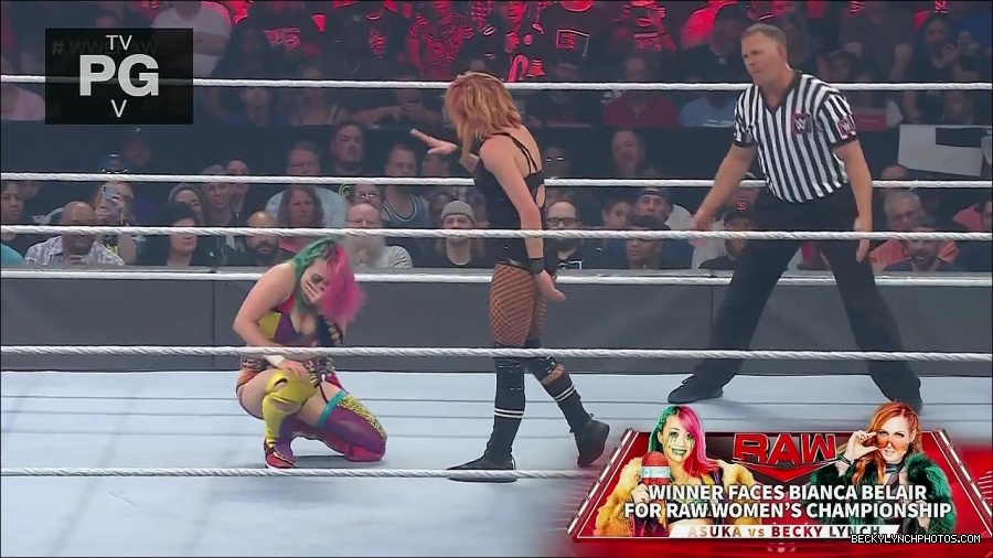 WWE_Monday_Night_Raw_2022_05_16_720p_HDTV_x264-NWCHD_mp4_007250886.jpg