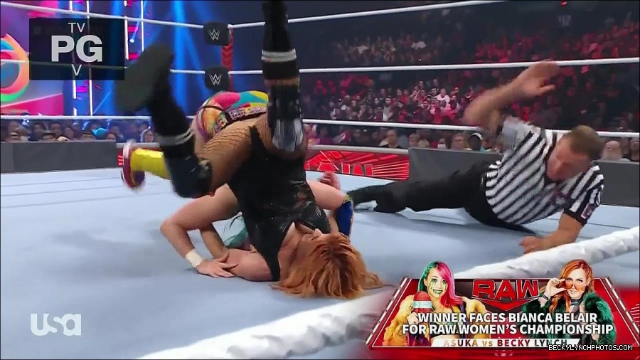 WWE_Monday_Night_Raw_2022_05_16_720p_HDTV_x264-NWCHD_mp4_007258093.jpg