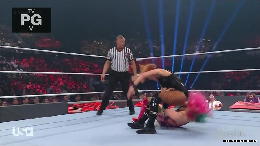 WWE_Monday_Night_Raw_2022_05_16_720p_HDTV_x264-NWCHD_mp4_007260495.jpg