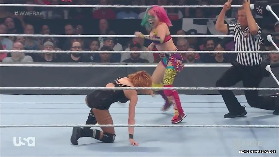 WWE_Monday_Night_Raw_2022_05_16_720p_HDTV_x264-NWCHD_mp4_007264099.jpg