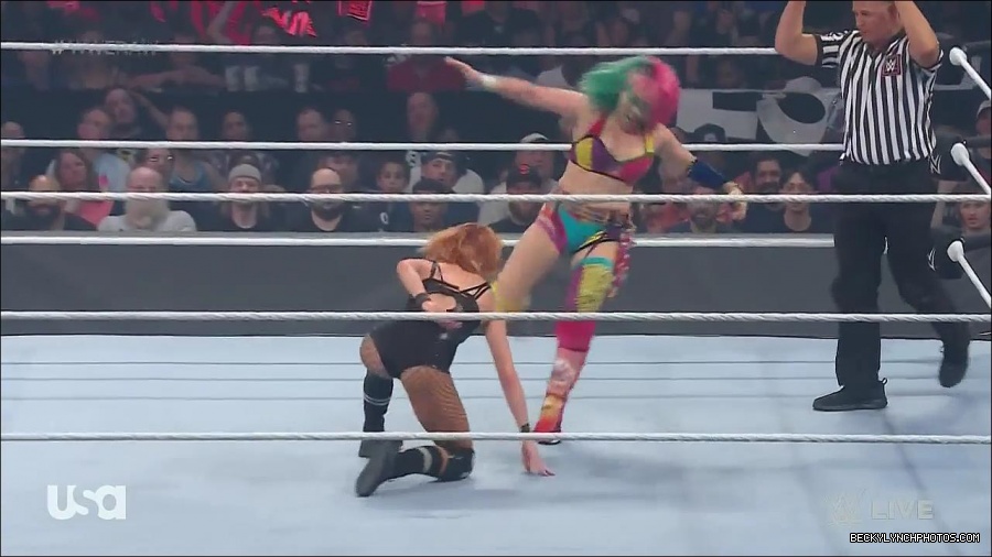 WWE_Monday_Night_Raw_2022_05_16_720p_HDTV_x264-NWCHD_mp4_007264499.jpg
