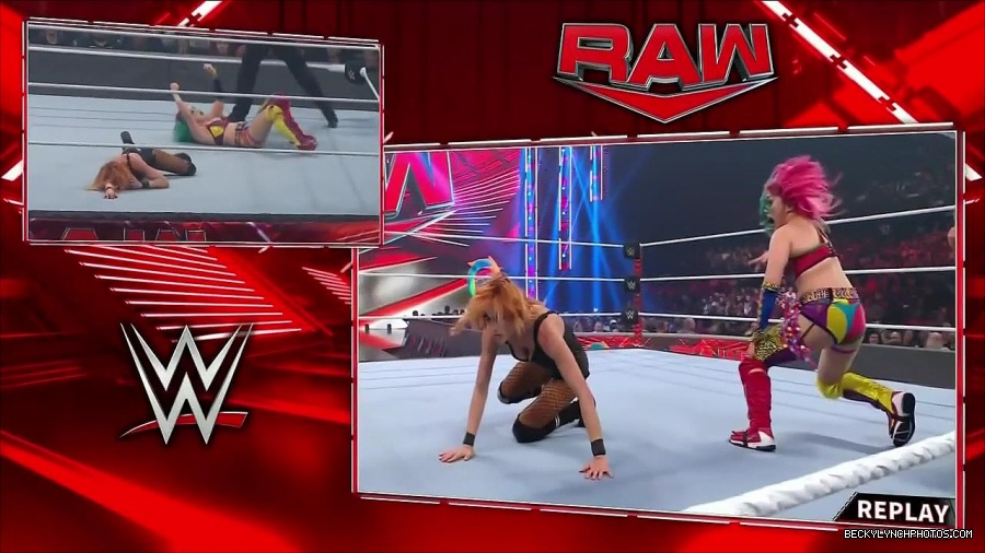WWE_Monday_Night_Raw_2022_05_16_720p_HDTV_x264-NWCHD_mp4_007276511.jpg