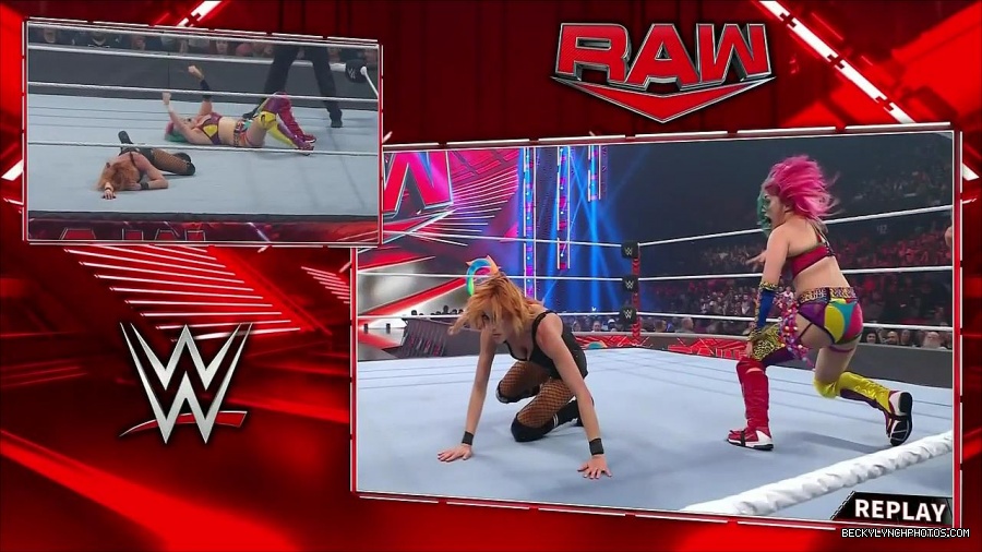 WWE_Monday_Night_Raw_2022_05_16_720p_HDTV_x264-NWCHD_mp4_007276912.jpg
