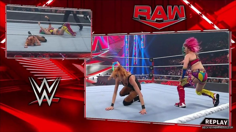 WWE_Monday_Night_Raw_2022_05_16_720p_HDTV_x264-NWCHD_mp4_007277312.jpg