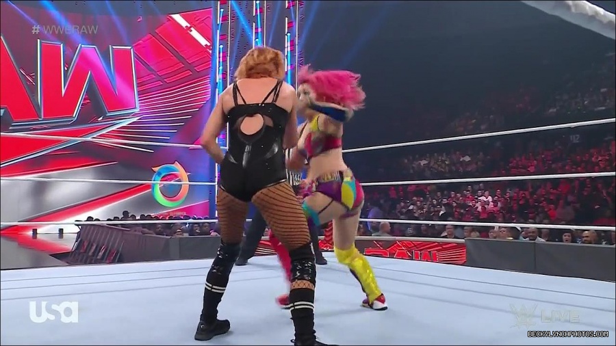 WWE_Monday_Night_Raw_2022_05_16_720p_HDTV_x264-NWCHD_mp4_007303338.jpg