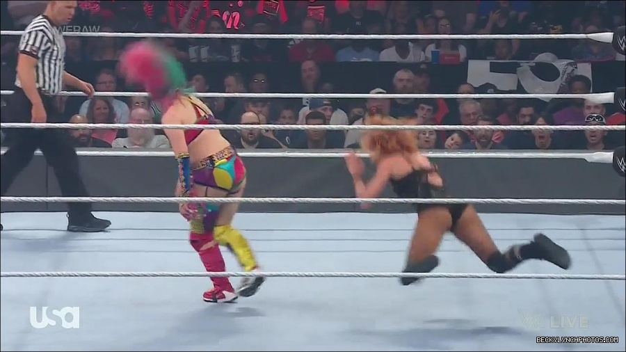 WWE_Monday_Night_Raw_2022_05_16_720p_HDTV_x264-NWCHD_mp4_007305340.jpg