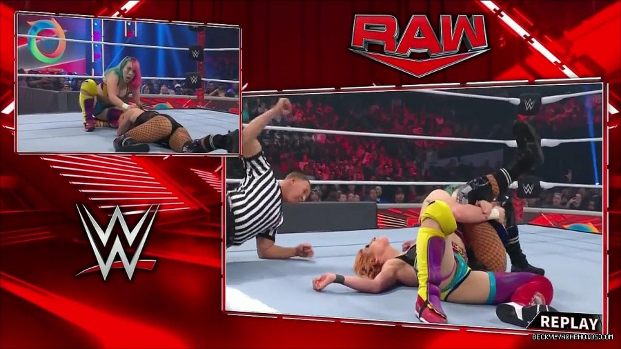 WWE_Monday_Night_Raw_2022_05_16_720p_HDTV_x264-NWCHD_mp4_007338974.jpg