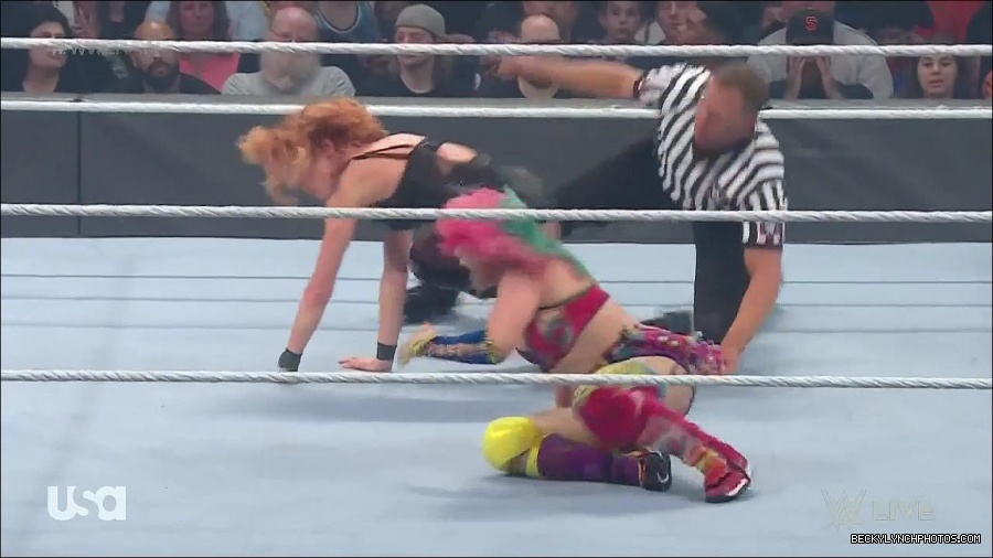 WWE_Monday_Night_Raw_2022_05_16_720p_HDTV_x264-NWCHD_mp4_007353388.jpg