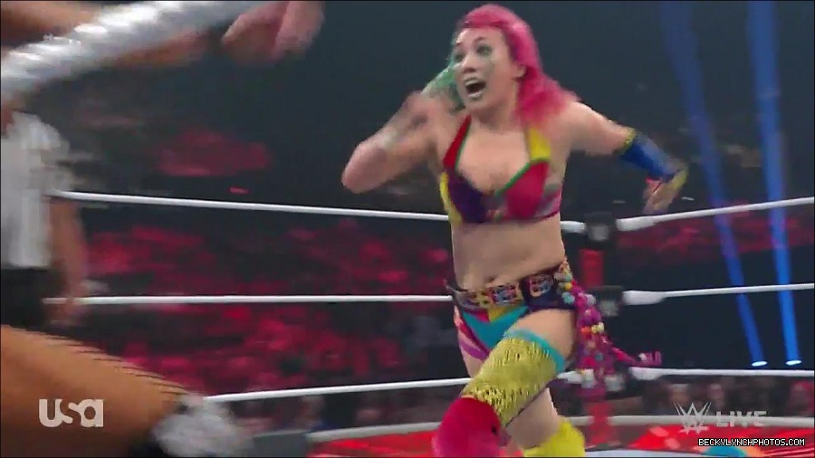 WWE_Monday_Night_Raw_2022_05_16_720p_HDTV_x264-NWCHD_mp4_007360595.jpg
