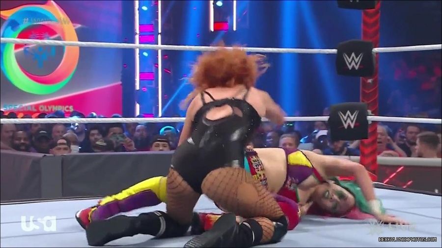 WWE_Monday_Night_Raw_2022_05_16_720p_HDTV_x264-NWCHD_mp4_007378613.jpg