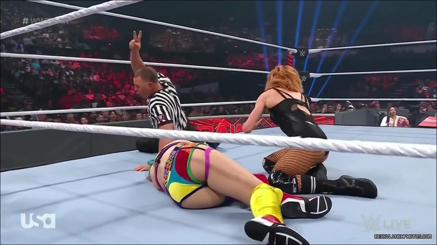 WWE_Monday_Night_Raw_2022_05_16_720p_HDTV_x264-NWCHD_mp4_007383018.jpg