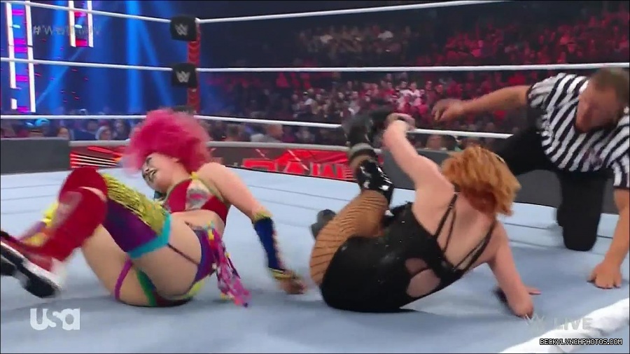 WWE_Monday_Night_Raw_2022_05_16_720p_HDTV_x264-NWCHD_mp4_007417853.jpg