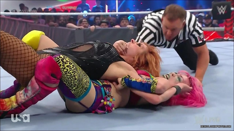 WWE_Monday_Night_Raw_2022_05_16_720p_HDTV_x264-NWCHD_mp4_007435470.jpg