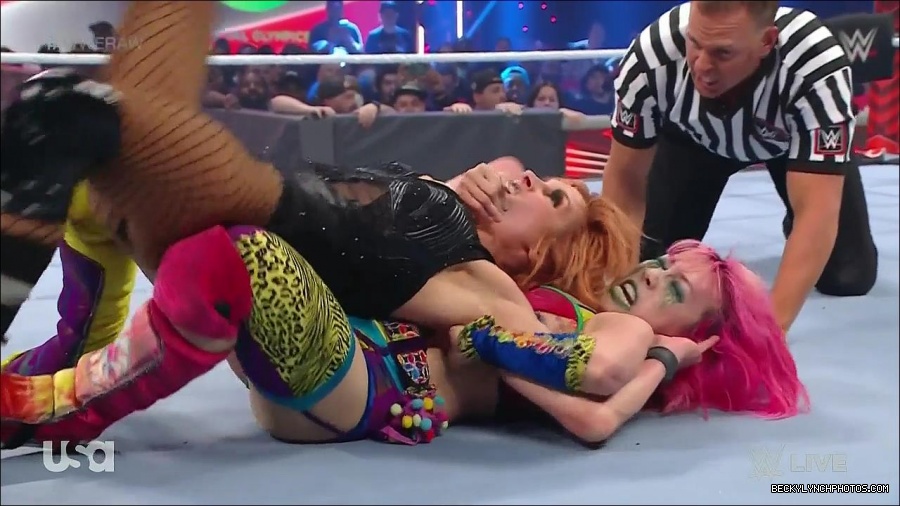 WWE_Monday_Night_Raw_2022_05_16_720p_HDTV_x264-NWCHD_mp4_007436671.jpg