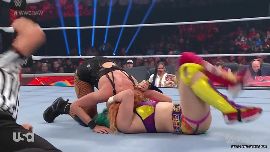 WWE_Monday_Night_Raw_2022_05_16_720p_HDTV_x264-NWCHD_mp4_007442277.jpg