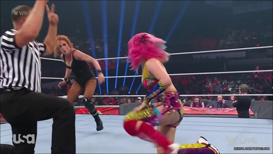 WWE_Monday_Night_Raw_2022_05_16_720p_HDTV_x264-NWCHD_mp4_007445080.jpg