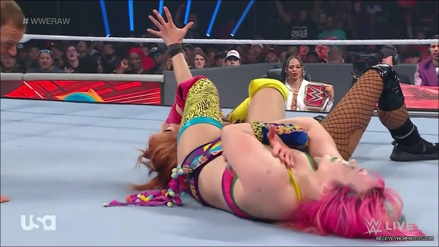 WWE_Monday_Night_Raw_2022_05_16_720p_HDTV_x264-NWCHD_mp4_007468703.jpg