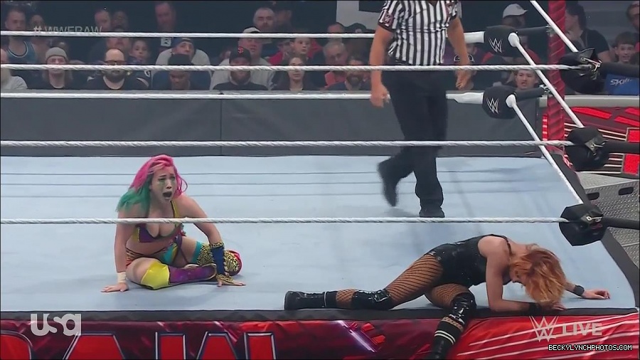 WWE_Monday_Night_Raw_2022_05_16_720p_HDTV_x264-NWCHD_mp4_007489925.jpg