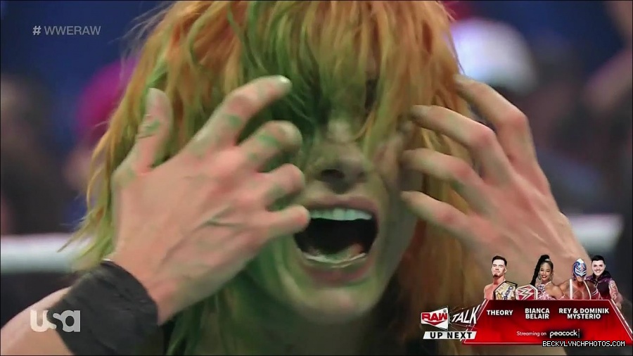 WWE_Monday_Night_Raw_2022_05_16_720p_HDTV_x264-NWCHD_mp4_007647982.jpg