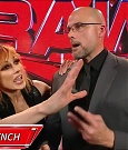 WWE_Monday_Night_Raw_2022_05_16_720p_HDTV_x264-NWCHD_mp4_002019852.jpg