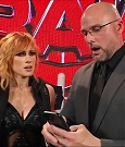 WWE_Monday_Night_Raw_2022_05_16_720p_HDTV_x264-NWCHD_mp4_002065898.jpg