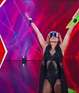 WWE_Monday_Night_Raw_2022_05_16_720p_HDTV_x264-NWCHD_mp4_007121556.jpg