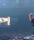 WWE_Monday_Night_Raw_2022_05_16_720p_HDTV_x264-NWCHD_mp4_007163197.jpg