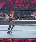 WWE_Monday_Night_Raw_2022_05_16_720p_HDTV_x264-NWCHD_mp4_007177612.jpg