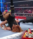 WWE_Monday_Night_Raw_2022_05_16_720p_HDTV_x264-NWCHD_mp4_007258093.jpg