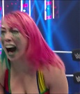 WWE_Monday_Night_Raw_2022_05_16_720p_HDTV_x264-NWCHD_mp4_007321757.jpg