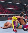 WWE_Monday_Night_Raw_2022_05_16_720p_HDTV_x264-NWCHD_mp4_007328563.jpg
