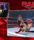 WWE_Monday_Night_Raw_2022_05_16_720p_HDTV_x264-NWCHD_mp4_007334970.jpg