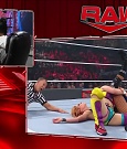 WWE_Monday_Night_Raw_2022_05_16_720p_HDTV_x264-NWCHD_mp4_007337773.jpg