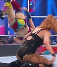 WWE_Monday_Night_Raw_2022_05_16_720p_HDTV_x264-NWCHD_mp4_007377412.jpg