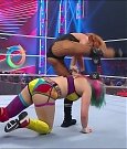 WWE_Monday_Night_Raw_2022_05_16_720p_HDTV_x264-NWCHD_mp4_007413448.jpg
