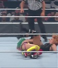 WWE_Monday_Night_Raw_2022_05_16_720p_HDTV_x264-NWCHD_mp4_007415050.jpg