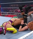 WWE_Monday_Night_Raw_2022_05_16_720p_HDTV_x264-NWCHD_mp4_007416651.jpg