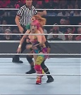 WWE_Monday_Night_Raw_2022_05_16_720p_HDTV_x264-NWCHD_mp4_007419855.jpg