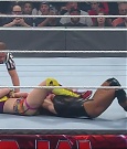 WWE_Monday_Night_Raw_2022_05_16_720p_HDTV_x264-NWCHD_mp4_007481116.jpg