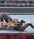 WWE_Monday_Night_Raw_2022_05_16_720p_HDTV_x264-NWCHD_mp4_007481917.jpg