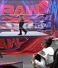 WWE_Monday_Night_Raw_2022_05_16_720p_HDTV_x264-NWCHD_mp4_007530665.jpg