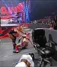 WWE_Monday_Night_Raw_2022_05_16_720p_HDTV_x264-NWCHD_mp4_007547482.jpg