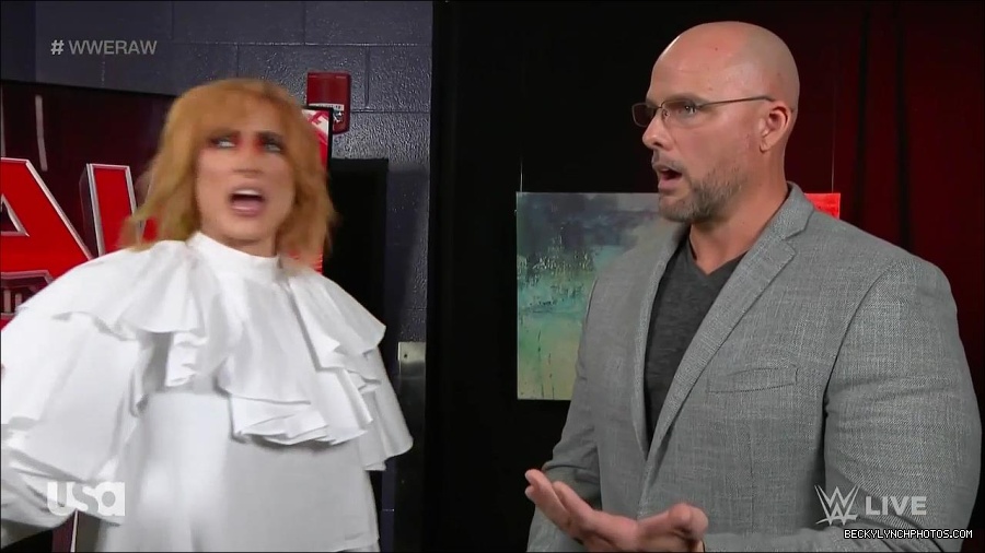 WWE_Monday_Night_Raw_2022_05_23_720p_HDTV_x264-NWCHD_mp4_002543677.jpg