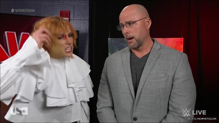 WWE_Monday_Night_Raw_2022_05_23_720p_HDTV_x264-NWCHD_mp4_002550884.jpg