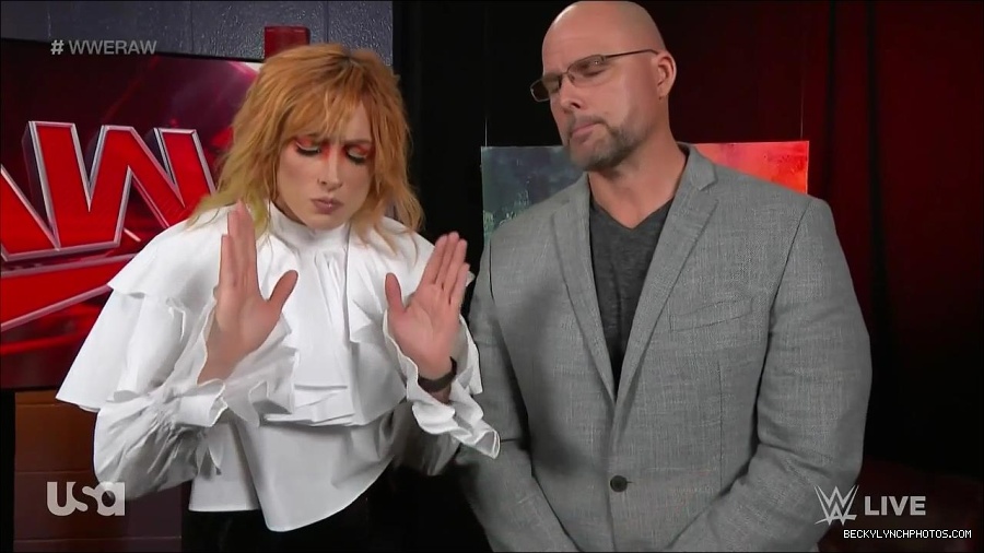 WWE_Monday_Night_Raw_2022_05_23_720p_HDTV_x264-NWCHD_mp4_002556089.jpg