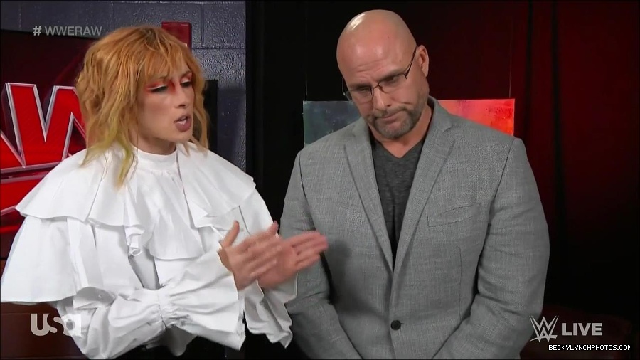 WWE_Monday_Night_Raw_2022_05_23_720p_HDTV_x264-NWCHD_mp4_002557691.jpg