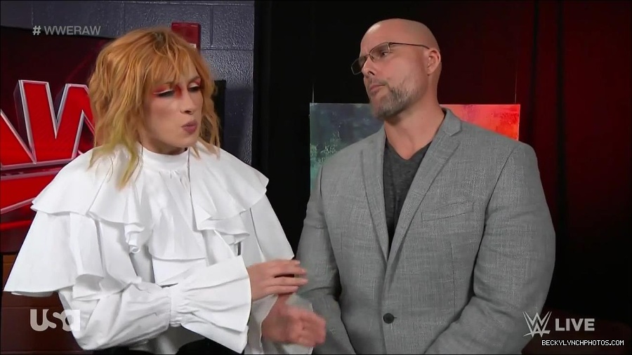 WWE_Monday_Night_Raw_2022_05_23_720p_HDTV_x264-NWCHD_mp4_002558892.jpg