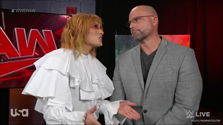 WWE_Monday_Night_Raw_2022_05_23_720p_HDTV_x264-NWCHD_mp4_002564097.jpg
