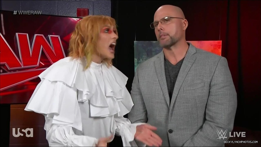 WWE_Monday_Night_Raw_2022_05_23_720p_HDTV_x264-NWCHD_mp4_002564498.jpg
